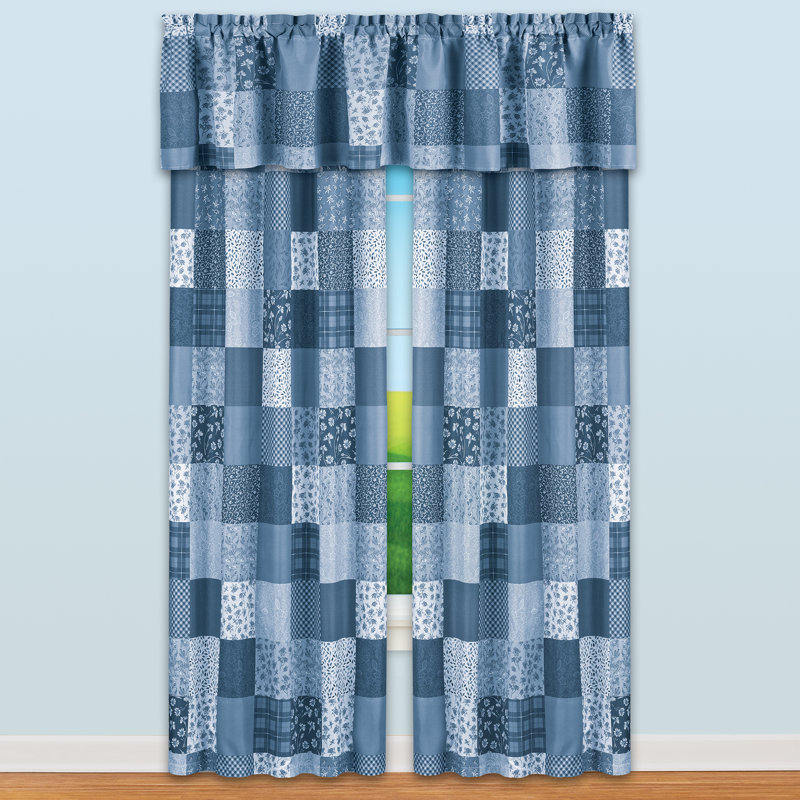 5-Piece Classic Country Patchwork Curtain Set, Blue