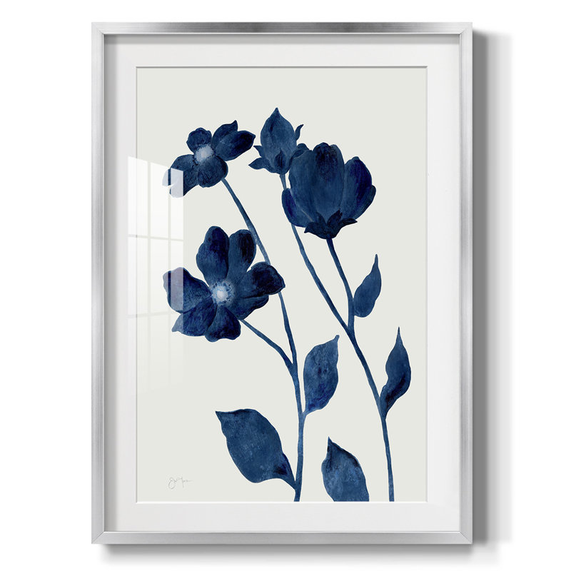 Indigo Bloom I, reproduction encadrée, Blanc, Papier avec cadre argenté