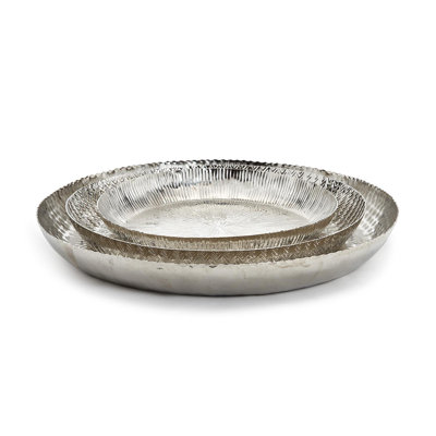 Ensemble de 3 plateaux martelés