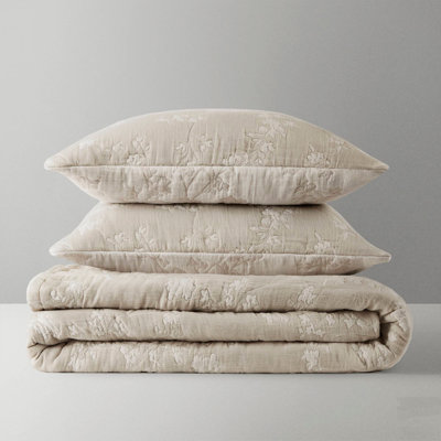 3 Pieces  Cotton Gauze Quilt Set, Breathable and Temperature-Regulating for Year-Round Comfort