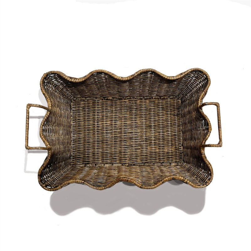 Petit plateau festonné, H 4,75 po x l 17 po x P 12 po, Brun antique