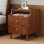 Table de chevet avec tiroirs, table d'appoint en bois massif de 15,7 po pour la chambre à coucher, table de chevet moderne avec plateau coulissant et gestion des câbles, noyer
