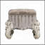 Tabouret de coiffeuse ivoire et blanc os avec garniture cloutée-534981656