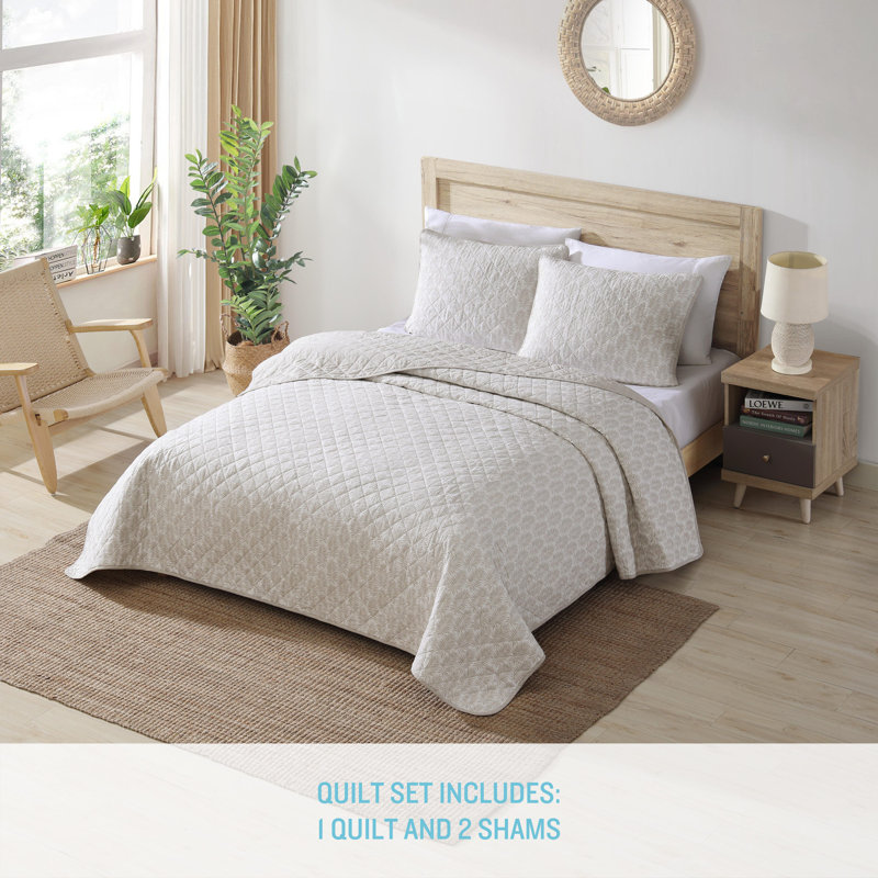 Fronds Quilt, King Quilt + 2 King Shams, Beige