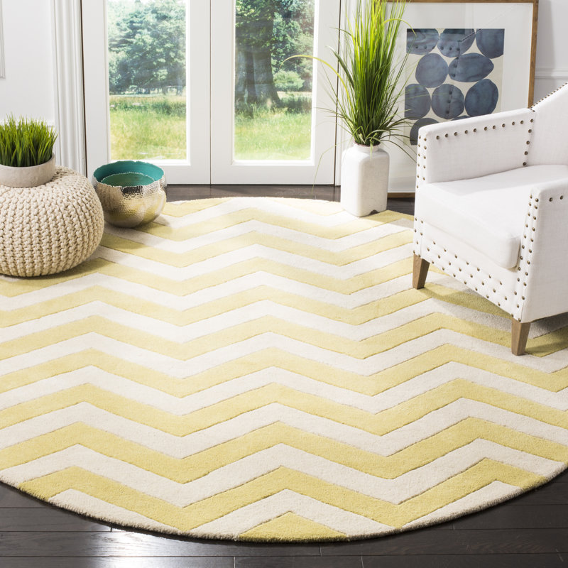 Saunderstown Chevron Wool Hand Woven Area Rug, Round 152cm