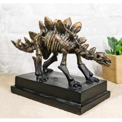 Karmine Fantasy & Sci-Fi Statue