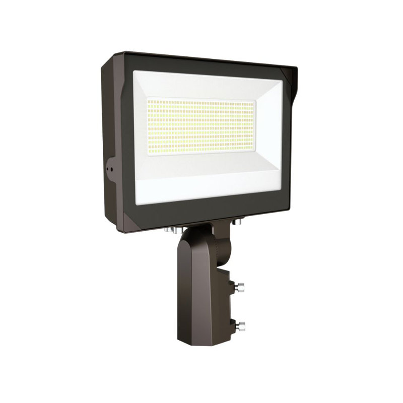Projecteur à DEL intégré de 400 watts avec lumière réglable de 13 000 à 21750 lumens et CCT avec photocellule