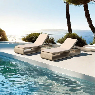 Ensemble de chaise longue d'extérieur en osier avec table Sofica