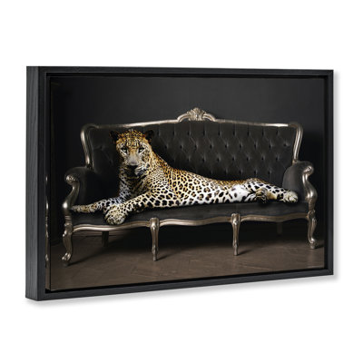 Guépard sur toile flottante encadrée par Reinders
