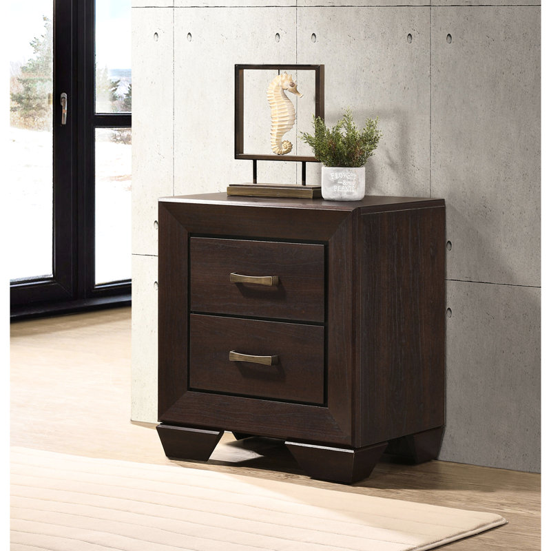 Table de chevet en cuivre foncé 2, idéale pour les meubles de chambre à coucher, les tiroirs doubles et la structure rectangulaire au fini brun foncé, attrait naturel