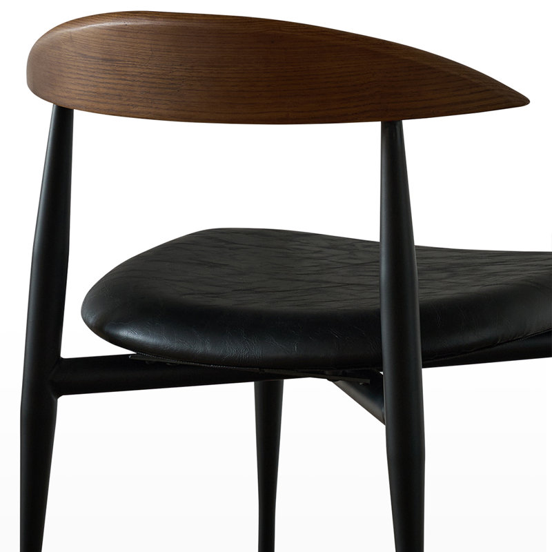 Tia, 29.92"H x 70.87"L x 35.43"W
