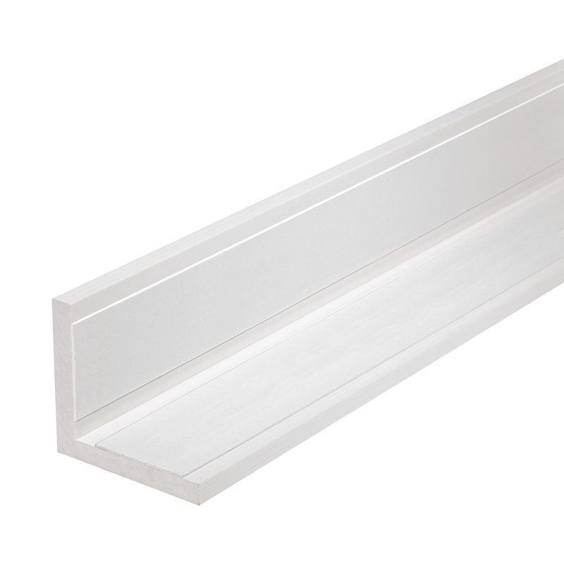 Garniture de protection de coin Outwater, H 3 po x l 3 po