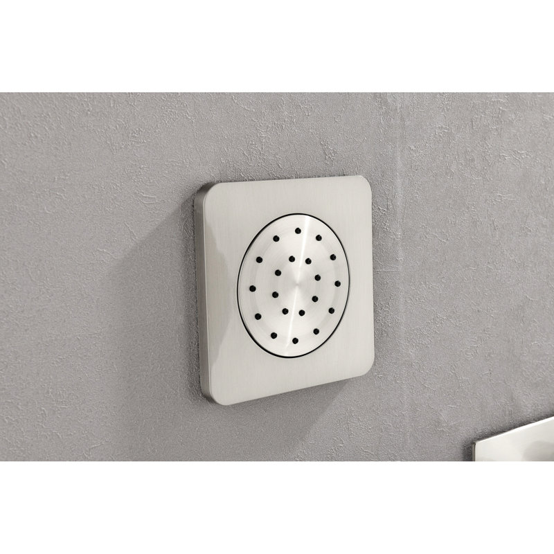 Système de douche mural en nickel brossé avec douchette et 3 jets corporels, fini nickel brossé.