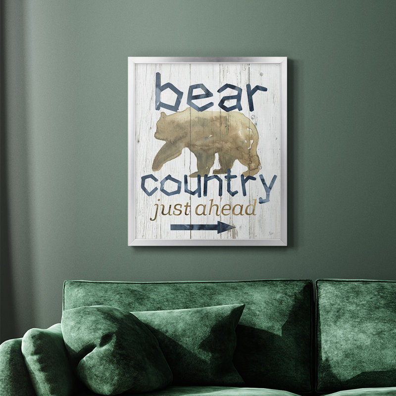 Toile encadrée de qualité supérieure Bear Country - prête à être accrochée, Argent, H 20 po x l 16 po