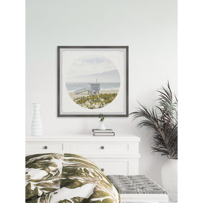 Lifeguard Station - Single Picture Frame Painting