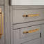 Poignée d'armoire classique avec contre-plaque (G026)-121343688-121343690