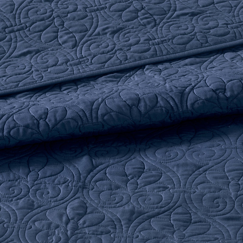 Quebec Reversible Quilt Set, Navy, Twin/Twin XL Coverlet + 1 Standard Sham