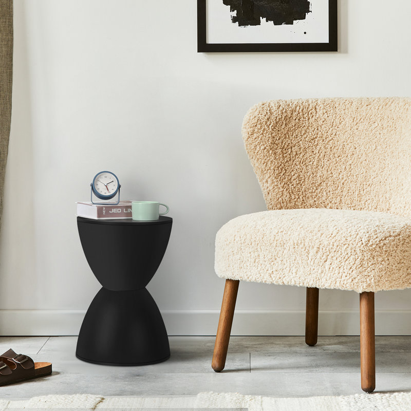 Jabon End Table, Matte Black