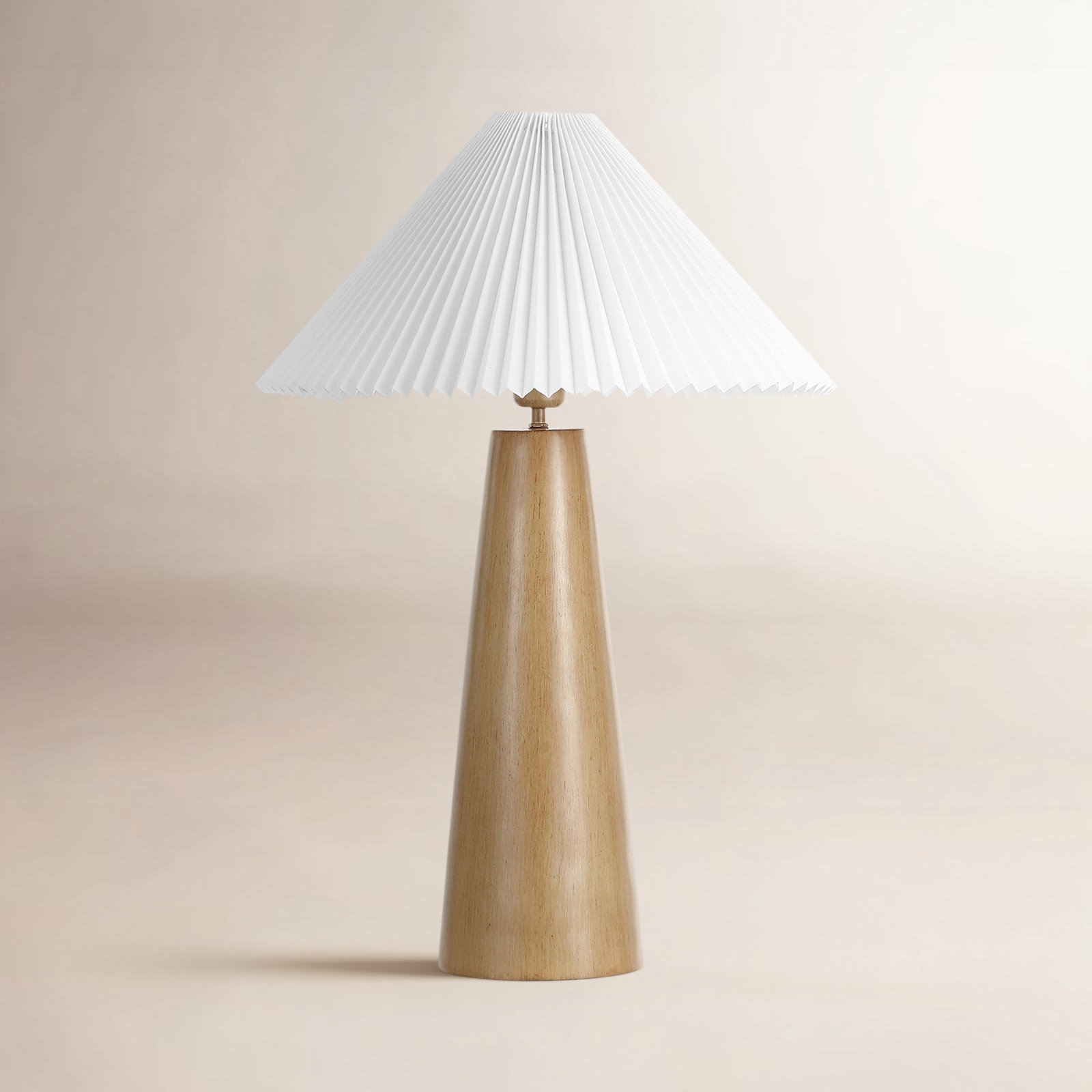 Poppy Resin Table Lamp