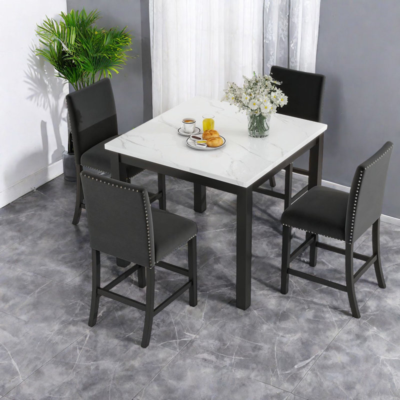 Ensemble de table de salle à manger moderne 5 pièces en faux marbre et velours, idéal pour les réunions de famille