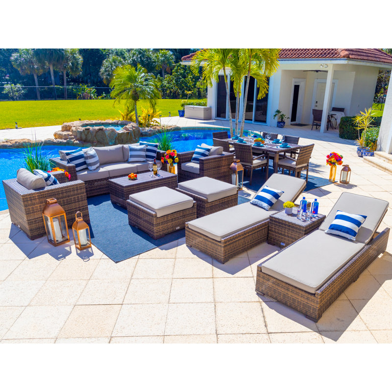 Ensemble de patio complet en rotin 16 pièces avec coussins Sorrento, Toile Sunbrella® gris argenté