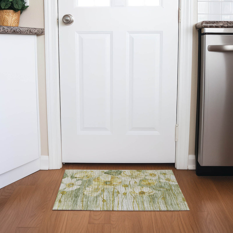  Emblyn Area Rug, Rectangle 1'8" x 2'6"