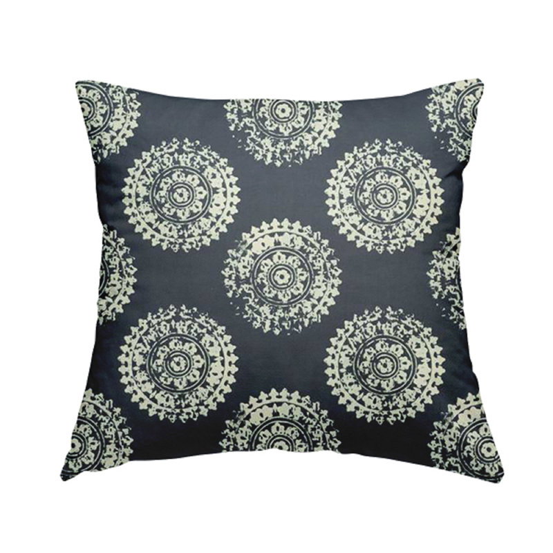 Pihu Geometric Cushion