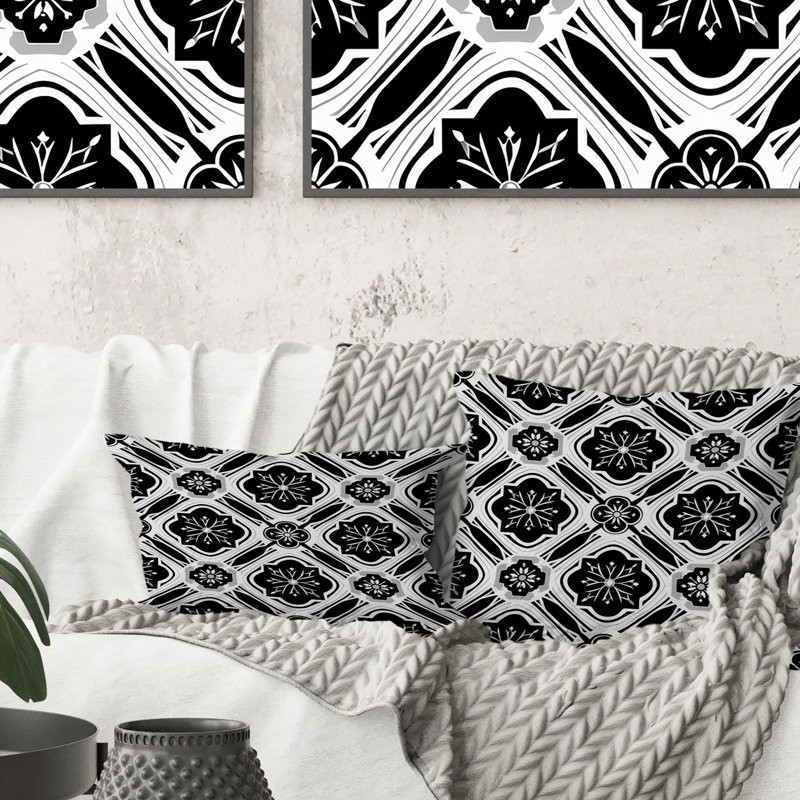 Coussin lombaire noir Hexagone - noir et blanc