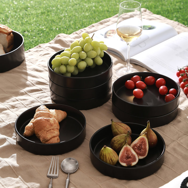 Black Ceramic Minimalist Pasta and Salad Bowl Set