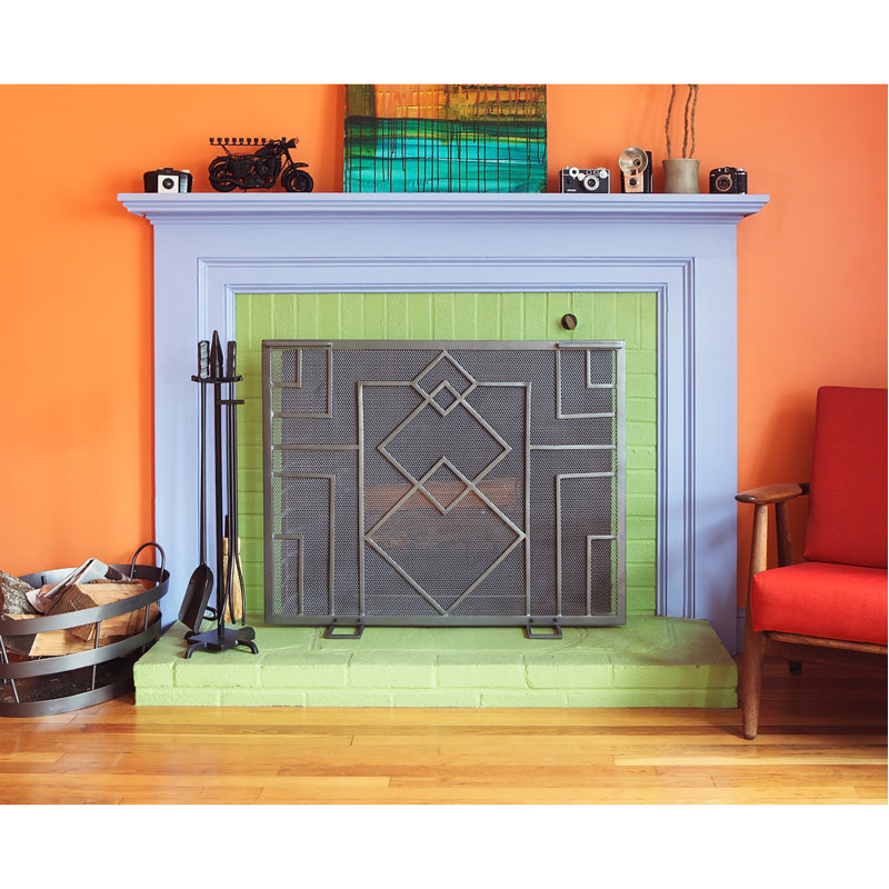 Alassandra Iron Fireplace Screen, Small