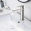 Robinet de salle de bain à un trou