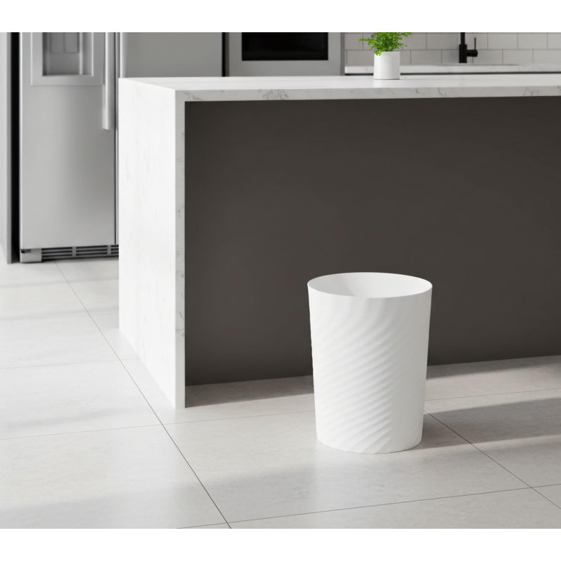 Paquet de 2 poubelles en plastique blanches de 1,8 gallon, de petite taille, convenant à divers cas de figure, y compris la salle de lavage, la cuisine, la salle de bain, le bureau et le dortoir.