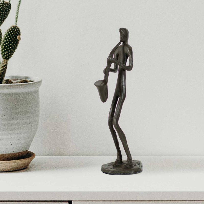 Figurine de joueur saxophoniste Carmela