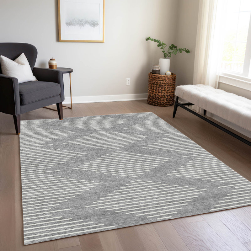 Gray Geometric Flat Woven Synthetic Area Rug 5' x 7'