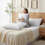Oreillers matelassés en duvet d'oie et en duvet (ensemble de 2) - Coussins de lit mi-ferme avec coque 100% coton respirante, conception à soufflet pour les dormeurs de côté et de dos standard-364344164