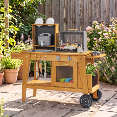 Cuisine de jeu de construction en terre battue avec barbecue et tapis roulant pour enfants
