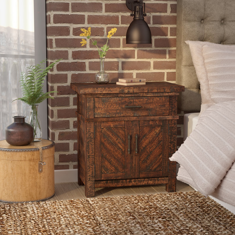 Ismay 28'' W Nightstand