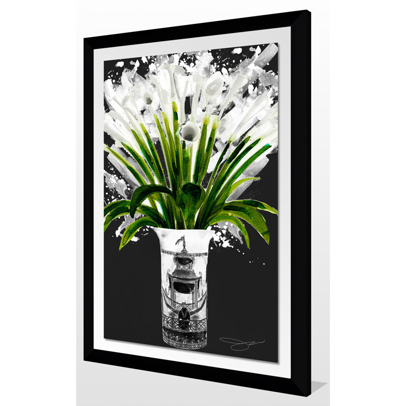 «Lillys Gray», impression, Cadre noir, H 27,5 po x l 21,5 po x P 0,75 po