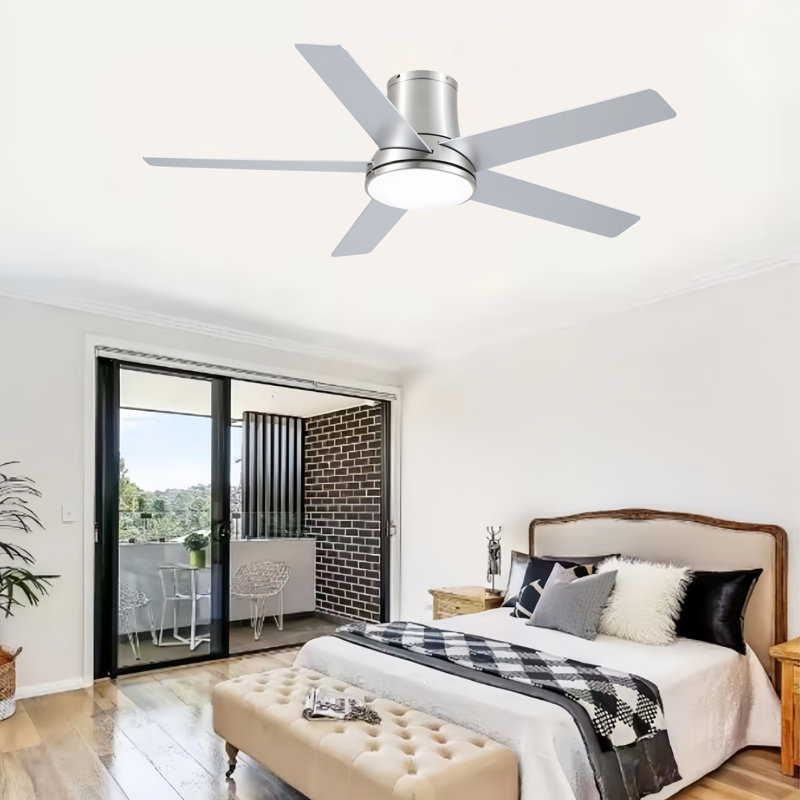 Ventilateur de plafond encastré en nickel brossé 52 po avec lumière DEL, télécommande et 5 pales deux tons Cryise
