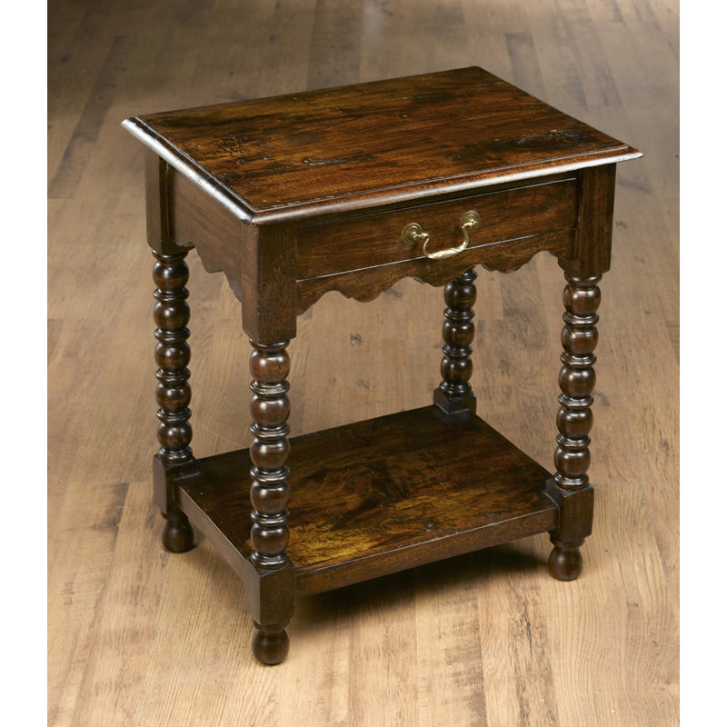 Table de bout, Pacane