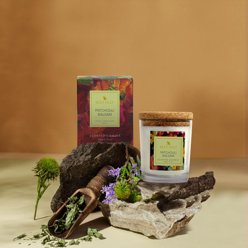 Bougie en verre | Patchouli baume légèrement parfumé | Deux mèches 13 oz | Plus de 40 heures d'autonomie | Idéal pour la maison, les fêtes et les cadeaux