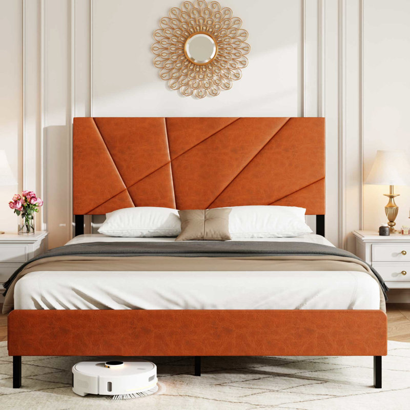 Structure de lit grand format, brun antique, métal et composition, plateforme carrée avec rangement sous le lit, allure moderne, lit rembourré brun sans matelas à ressorts, facile à assembler, bon support