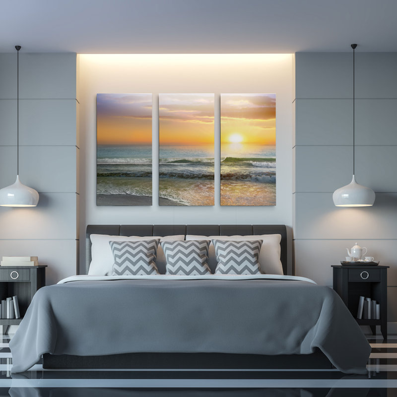 Une image multi-pièces de première qualité avec rayons de première qualité sur toile, H 24 po x l 36 po x P 1,5 po