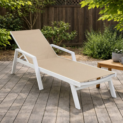 Chaise longue inclinable pour l'extérieur avec roulettes, structure en aluminium thermolaqué et filet respirant, dossier réglable pour la piscine et la terrasse