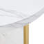 Ensemble repas pour quatre personnes-87376803