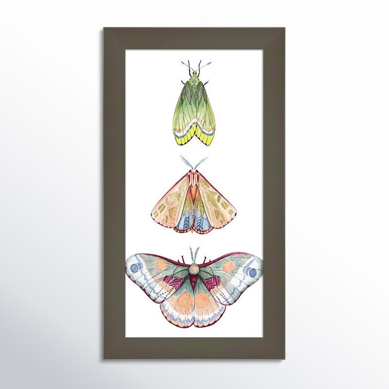 Neo Moth Fairies II par Neo, H 13 po x l 7 po x P 1 po, gris