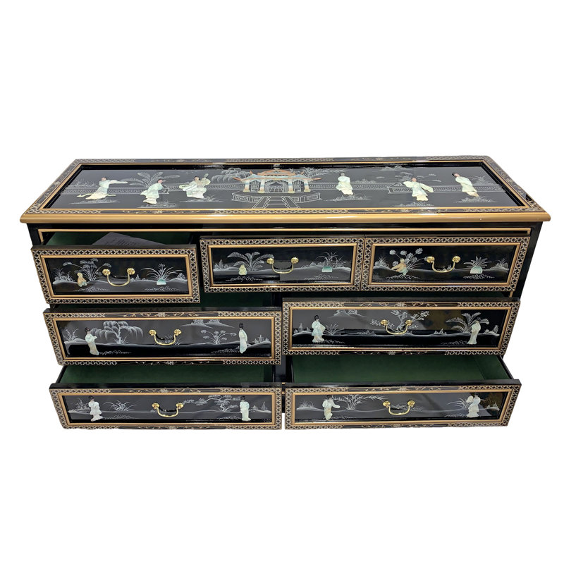 Commode oriental en laque noire avec sept tiroirs, plateau en verre et incrustations en nacre