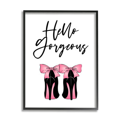 «Hello Gorgeous Pink Bow Heels» encadré sur bois par Martina Pavlova, impression