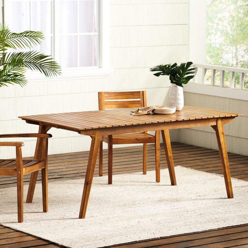 Table de salle à manger en bois pour l'extérieur 69 po - Finition pour un repas mémorable