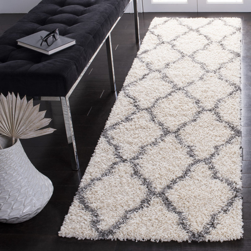 Tapis ivoire / gris à motif géométrique Alonnah, Tapis de couloir 2 pi 3 po x 8 pi